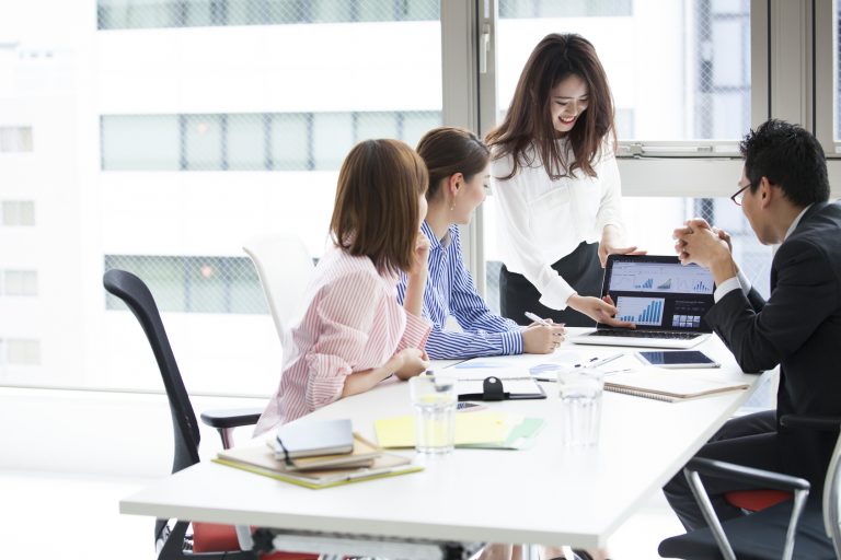 業界の常識にとらわれず新たな常識で自社をブランディングすることも大切です