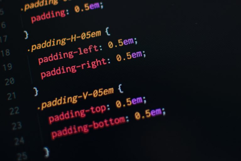 ホームページのコーディングにおけるCSSの役割と機能